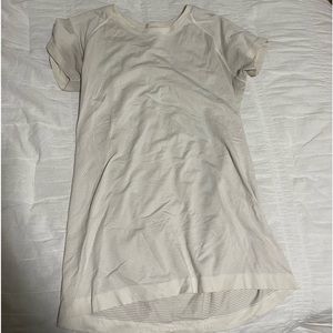 lululemon shirt, size 8